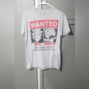 Rick and Morty shirt size M